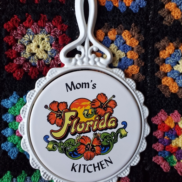 Vintage Mid-State Mom's Florida Kitchen Trivet - Picture 1 of 10
